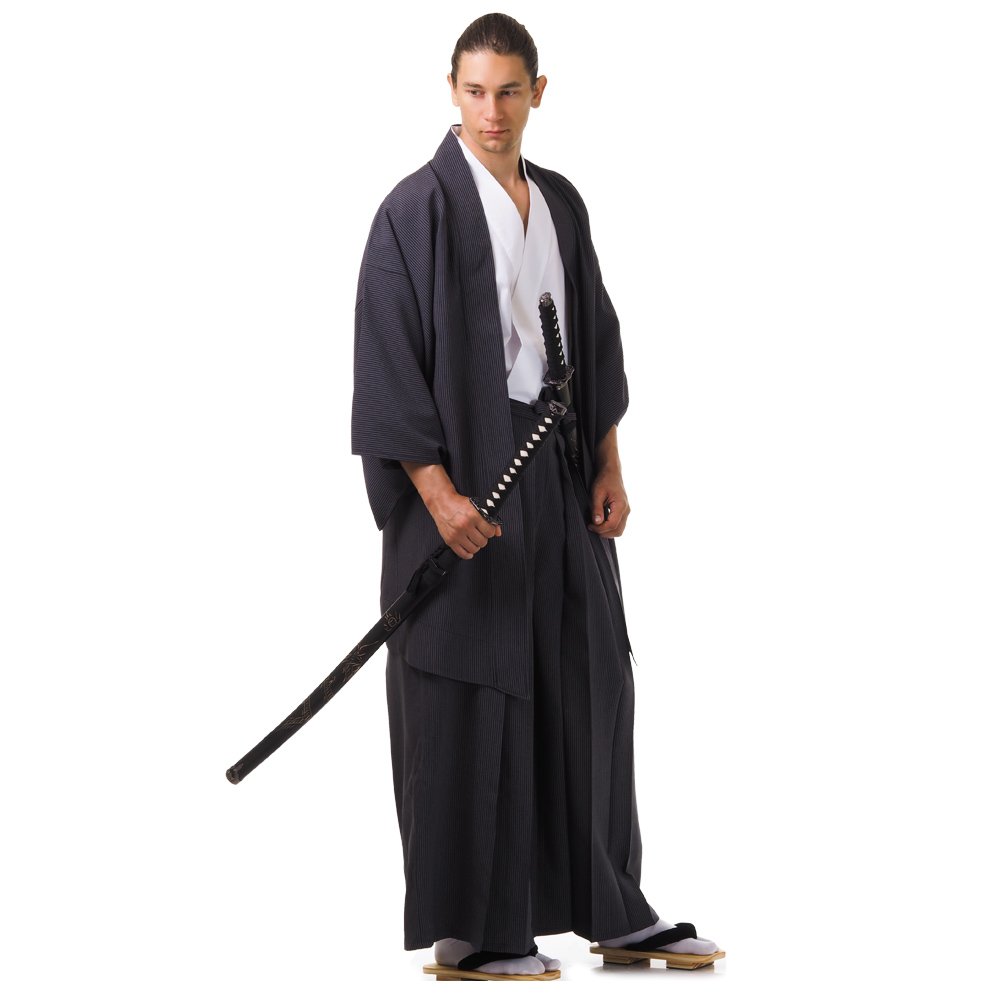 Хакама айкидо мужская. Кимоно и хакама. Кимоно и хакама. Как называется одежда самураев. Дзете дзинъэмон самурай.